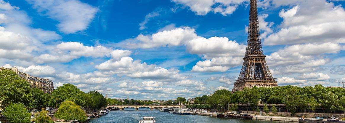 Découvrez les Croisières sur la Seine: Une Expérience Inoubliable depuis l'Hôtel Queen Mary